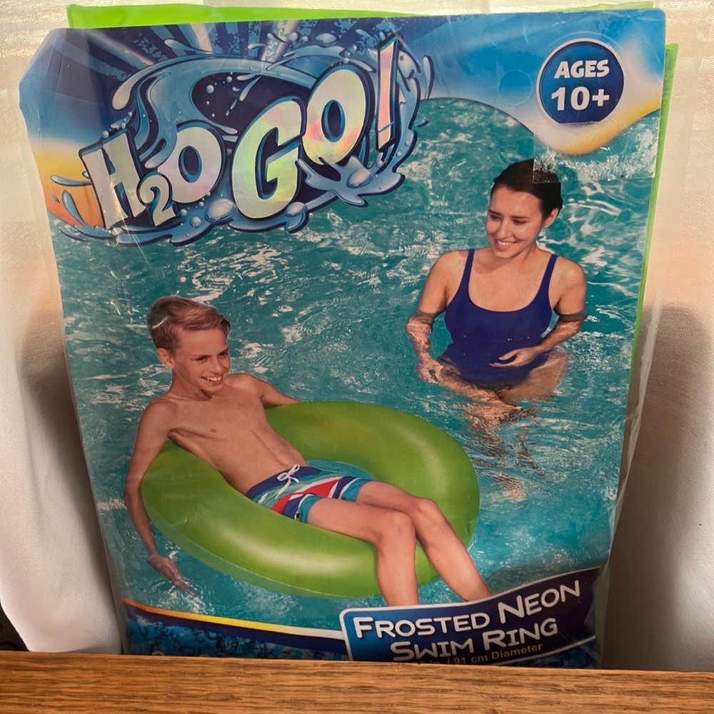 Kids swim ring. Ages 10+, by best way.